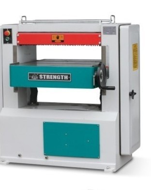 強勁單面壓刨操作時對工作場所有什么要求？